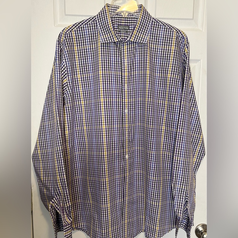 Mens Kenneth Cole button down dress shirt